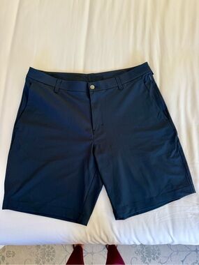 Lululemon ABC Classic-Fit Short 9” Size 36- New Without Tags